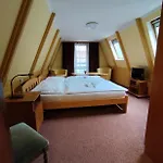 Loucky Литвинов