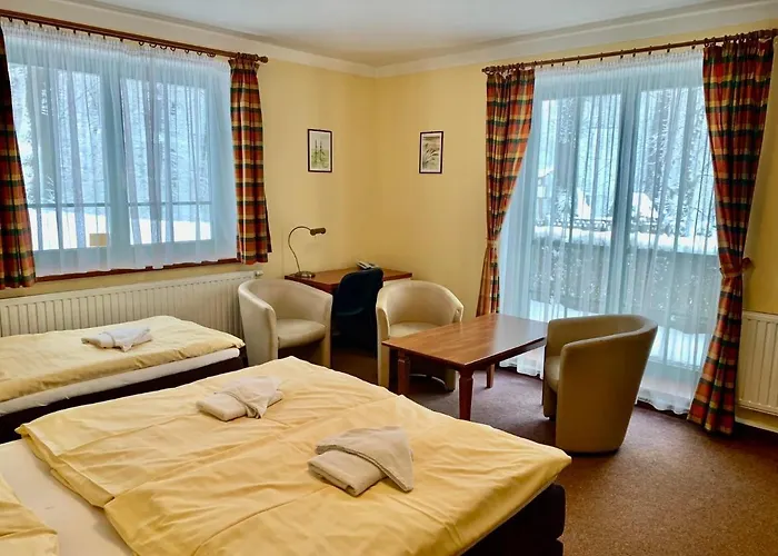 Loucky Hotell Litvínov