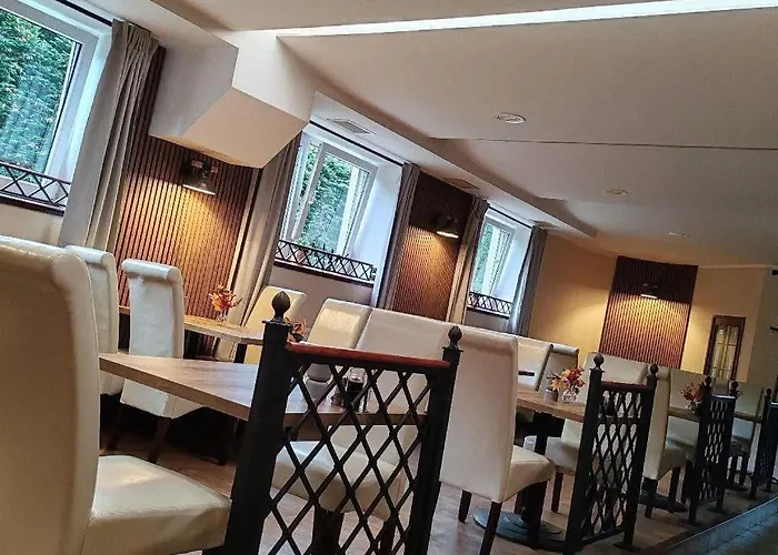 Loucky Otel Litvínov